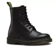 Dr.Martens - 1460 Lace Up Smooth Leather Boots - BLACK / 11822006