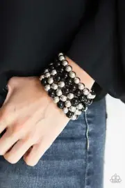 Paparazzi Pop-YOU-lar Culture - Black - Silver & Black Beads Bracelet