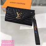 二手精品 LV 路易威登 NEW WAVE 衍縫 小牛皮 長夾 手拿包 黑色 長款錢夾 M63298