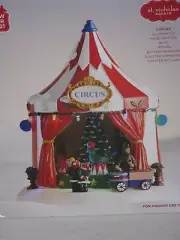 St Nicholas Square Christmas Snow Village CIRCUS Illuminated Music Motion NIB