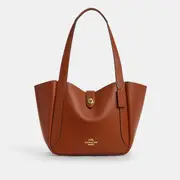 Hadley Turnlock Tote