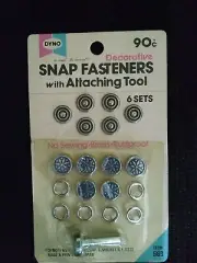 vintage Dyno snap fasteners with attaching tool Blue Snowflakes