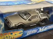 Back To The Future 1/18 Sunstar Delorean Minicar