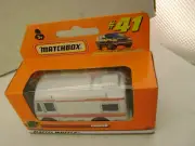 2000 MATCHBOX SUPERFAST #41 CAMPER NEW IN BOX