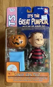 VTG 2002 Memory Lane Its The Great Pumpkin Charlie Brown Linus Van Pelt New