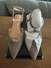 White House Black Market Sparkle Closed Toe Flats in Bronze - Size 7