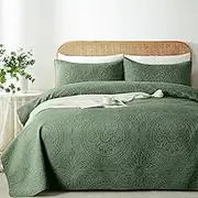 WURUIBO King/Cal King Quilt Set Olive Green,Ultrasonic Embossed Bedspread, Lightweight Microfiber Coverlet, Modern Thin Bedding Set for All Season, 3 Piece(1 Quilt,2 Pillow Shams)