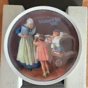 Norman Rockwell Edwin Knowles Collection Grandma's Surprise 1987 COA