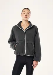 TECHNIQUE JACKET IN CAVIAR, M