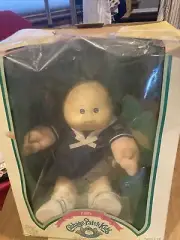 RARE 1985 Cabbage Patch Kid Boy Doll "Hal Donahue" w/ box Adoption Certificate