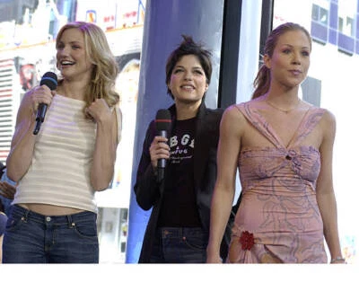 Cameron Diaz, Selma Blair and Christina Applegate during The Cast - Old Photo 15