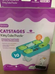 Kitty Cube Interactive Cat Treat Puzzle, Blue