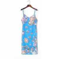 在飛比找ETMall東森購物網優惠-春季復古吊帶裙顯瘦開叉花卉印花