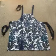 Tag Kitchen Apron 35x32 Halter White with Blue Paisley Designs NWT
