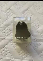 MAKEUP GEEK Blending Sponge in Blackberry NEW