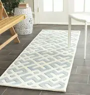Safavieh Chatham BLUE / IVORY 2'-3" X 7' Runner - CHT719B-27