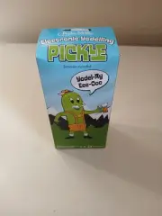 Electronic Yodeling Pickle Archie McPhee, Green, batteries included