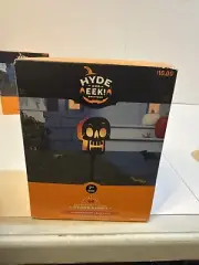 Hyde and Eek LED Flame Effect Skull Stake Light LED Indoor - outdoor Battery