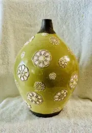 Beautiful One Of A Kind Flowered Green Vase Made In The Philippines 11 x 7