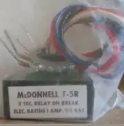 McDonnell & Miller P/N 112000 T-5R Time Delay Relay 120 V 115VAC. 5 seconds