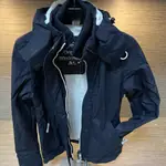 【MR.TIGER美國正品】SUPERDRY 極度乾燥 女生風衣外套 內刷毛 三拉防風防潑水【特價出清品恕不退換】