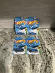 Hot Wheels ‘94 Bugatti EB110 SS Blue 2021 HW Exotics HTF Case #6/10