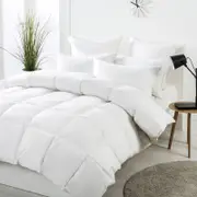 Dreamaker Lightweight 50/50 Duck Down and Feather Quilt - King Bed