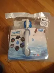 Brand New Itraz Collapsible 2.6 Gallon Water Container
