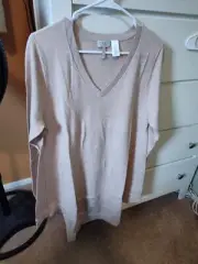 LORI GOLDSTEIN V NECK LIGHTWEIGHT SWEATER SIZE LARGE NEW A234534