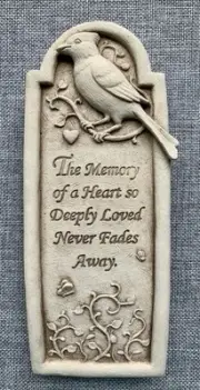 Carruth Studio MEMORY Of HEART LOVED Cardinal Hanging Plaque Sympathy Gift Box