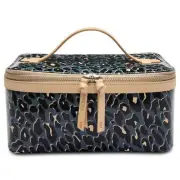 Consuela Danni Train Case Cosmetic - WSCWLBT