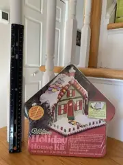 Wilton Holiday House Kit with Decorating Tips & Food Coloring Cottage Cake Pan