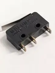 MULON MINIATURE MICRO SWITCH w/LEVER, NORMALLY OPEN AND CLOSED CONTACTS
