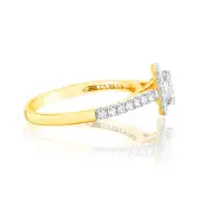Luminesce Lab Grown 9ct yellow Gold 0.55 Carat Halo Emerald Brilliant Cut Ring, N
