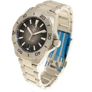 TAG HEUER 豪雅 AQUARACER(WBP2110.BA0627) 黑面機械款x40mm