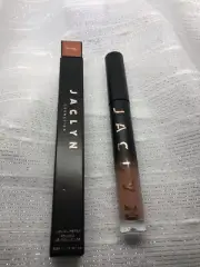 Jaclyn Cosmetics Long Wearing LuxeMatte Lip Color GET REAL Full Size NIB