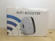 WIFI BLAST Wireless Repeater Wifi Signal Extender 300Mbps Amplifier Booster NIB