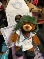 NEW CHRISTMAS VACATION EDDIE BUILD A BEAR WITH BOX