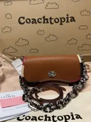 COACH WAVY DINKY BAG IN COACHTOPIA LEATHER WITH COLORFUL BINDING CK540