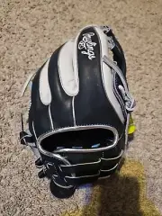 Rawlings RPR0715SB-6N 11 3/4" Glove. BRAND NEW