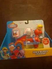 BRAND NEW! DINO RANCH JON & BLITZ'S CHARIOT!