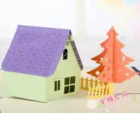 在飛比找Yahoo!奇摩拍賣優惠-【蜜糖女孩】立體手工卡片 小木屋與聖誕樹 洋房聖誕賀禮卡片 