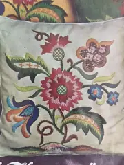 Fleurette Jacobean Floral Linen Pillow Vintage Paragon NIP 14x14 Ecru