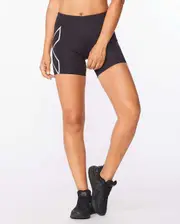 Core Compression 5" Shorts, 2XU, S, Black/Silver, Female