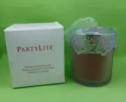 PartyLite Poinsettia & Musk Holiday Scented Candle Jar New Box G40636