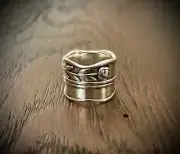 Silverado 'This One's For You' Silver tone Flower Rose Wide Band Ring Size 10