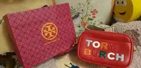 在飛比找Yahoo!奇摩拍賣優惠-全新TORY BURCH 字母紅色包/購於Sogo復興館