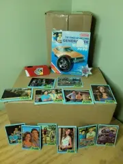 Dukes of Hazzard **SEALED** Duncan Yo-Yo - 12 Trading Cards - Flashlight & Badge