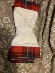 NEW Williams Sonoma Tartan Plaid Hotel Table Runner 16 x108 White w/ Red Border