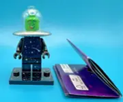 LEGO Space Series Collectible Minifigures 71046 Flying Saucer Costume Fan COL443